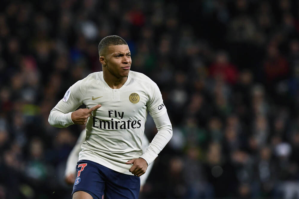 双色球一等奖10注708万元，奖池26.97亿元